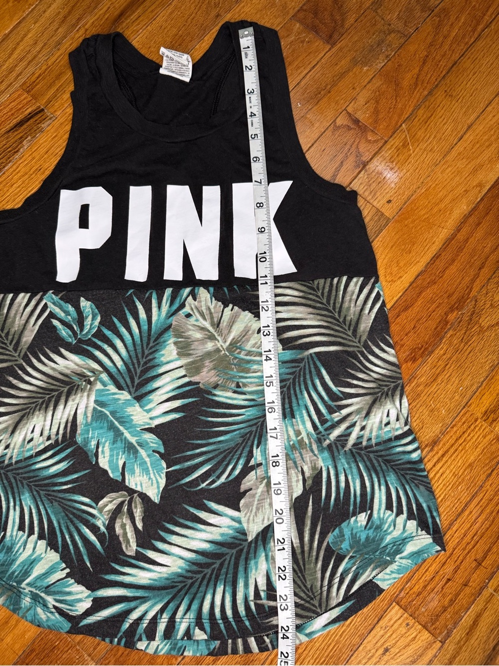 Victoria's Secret PINK Black Crewneck Tee - Picture 6 of 6